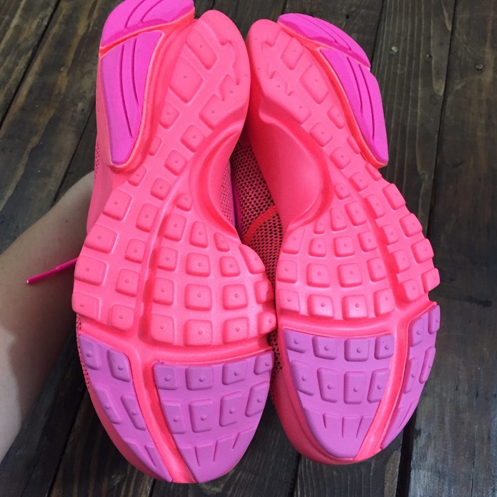 Nike air prestos FLY SE - Picture 7 of 8